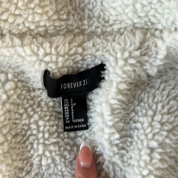 Forever 21 Denim Jacket - Picture 4 of 5